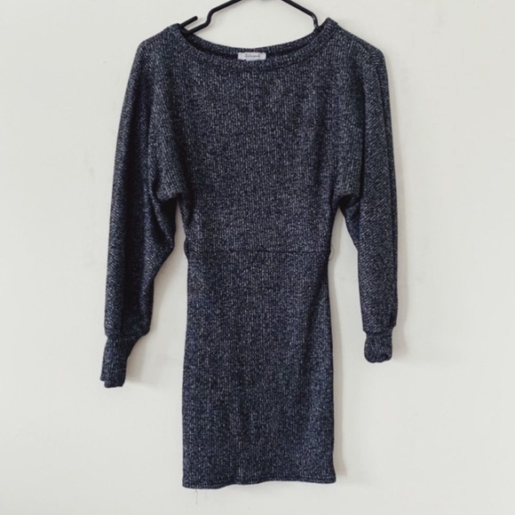 Stunning Grey Hot Comfy Tunic Small - Picture 1 of 2